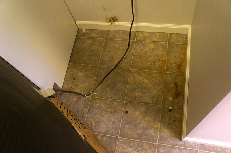 Illustration for article titled DIY: How To Give Your Apartment A Bold New Floor For Less Than $100